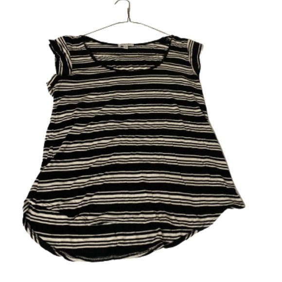 3 casual blouses - Picture 4 of 4